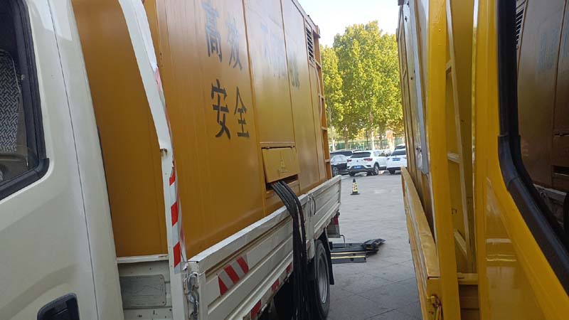 南江如何判断柴油发电机组和UPS电源的切换时间是否符合要求？